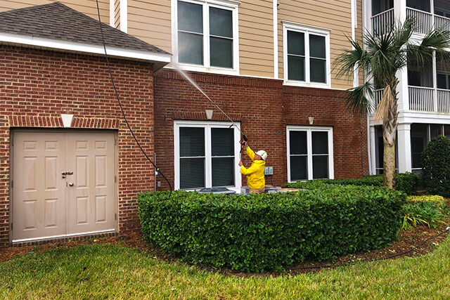 Pressure Washing services - Performance painting